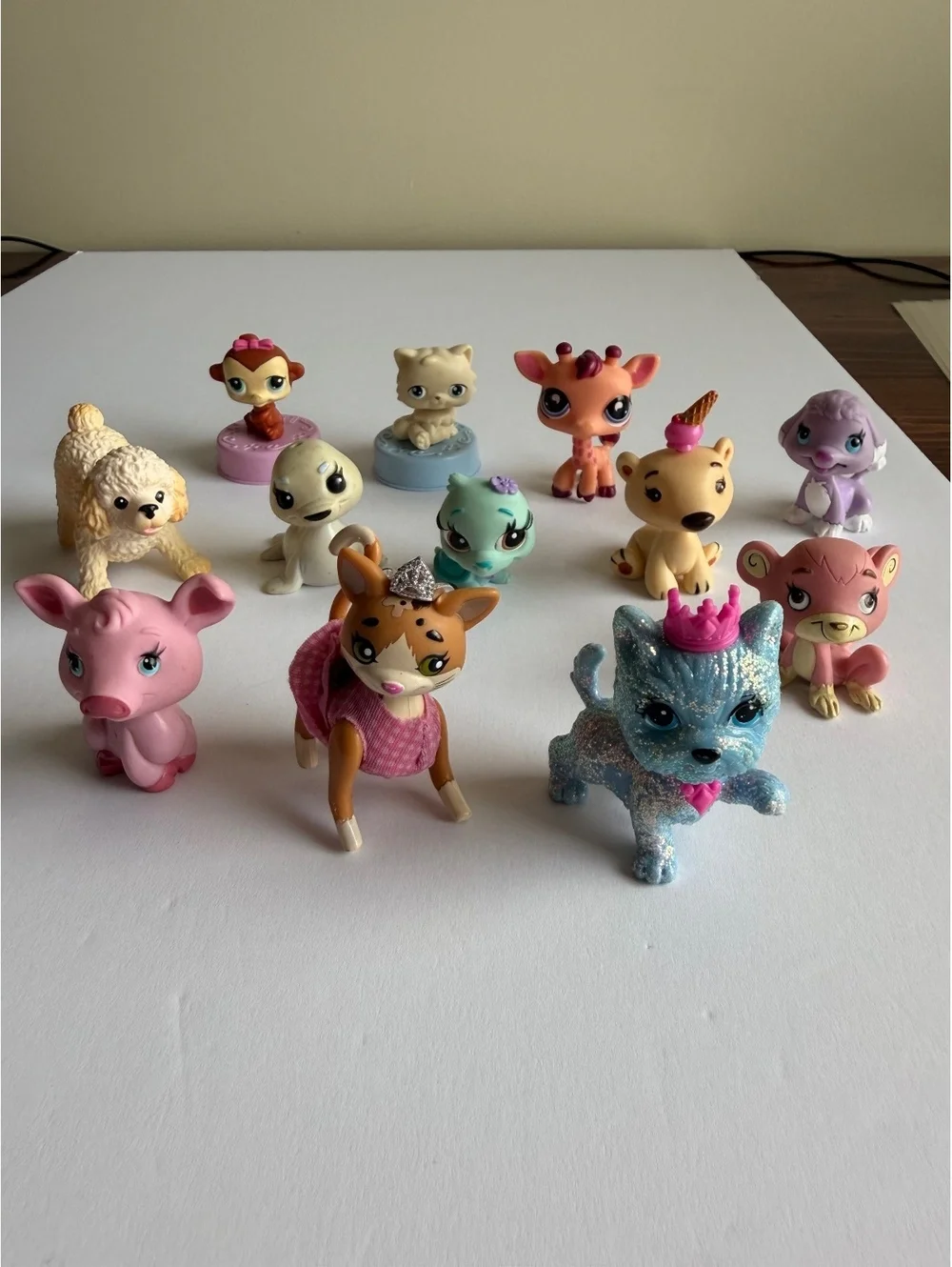 Mixed Lot of 12 Littlest Pet Shop & MGA Yummi-Land Pet Figures